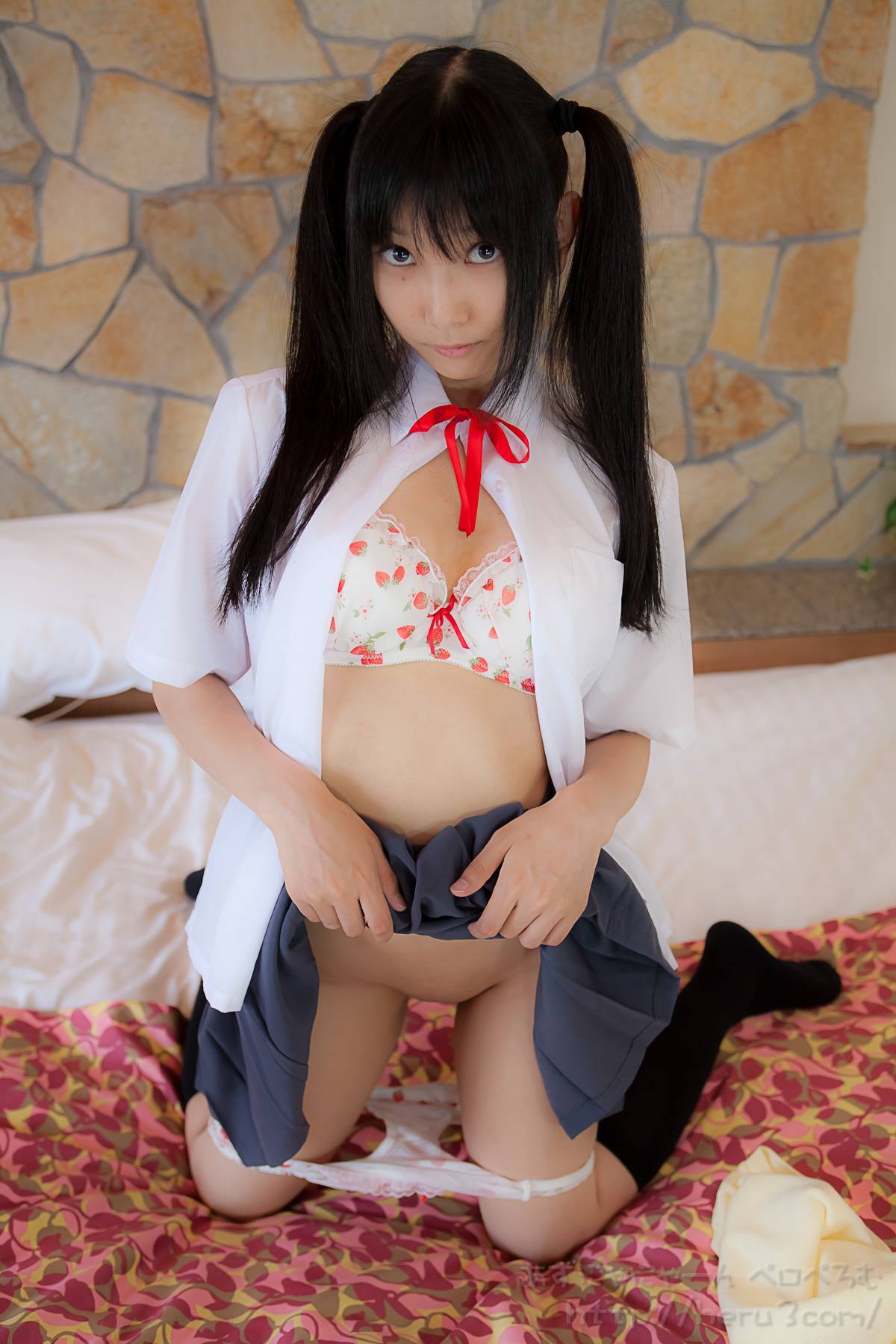 CosPlay制服诱惑套图 (C80) (コスプレ) Heru3 (2)